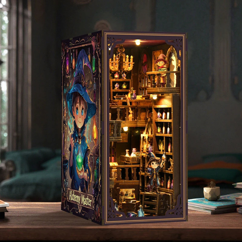 DIY Miniature Library Booknook