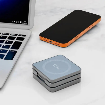 Qi2 Magnetic Charging Dock